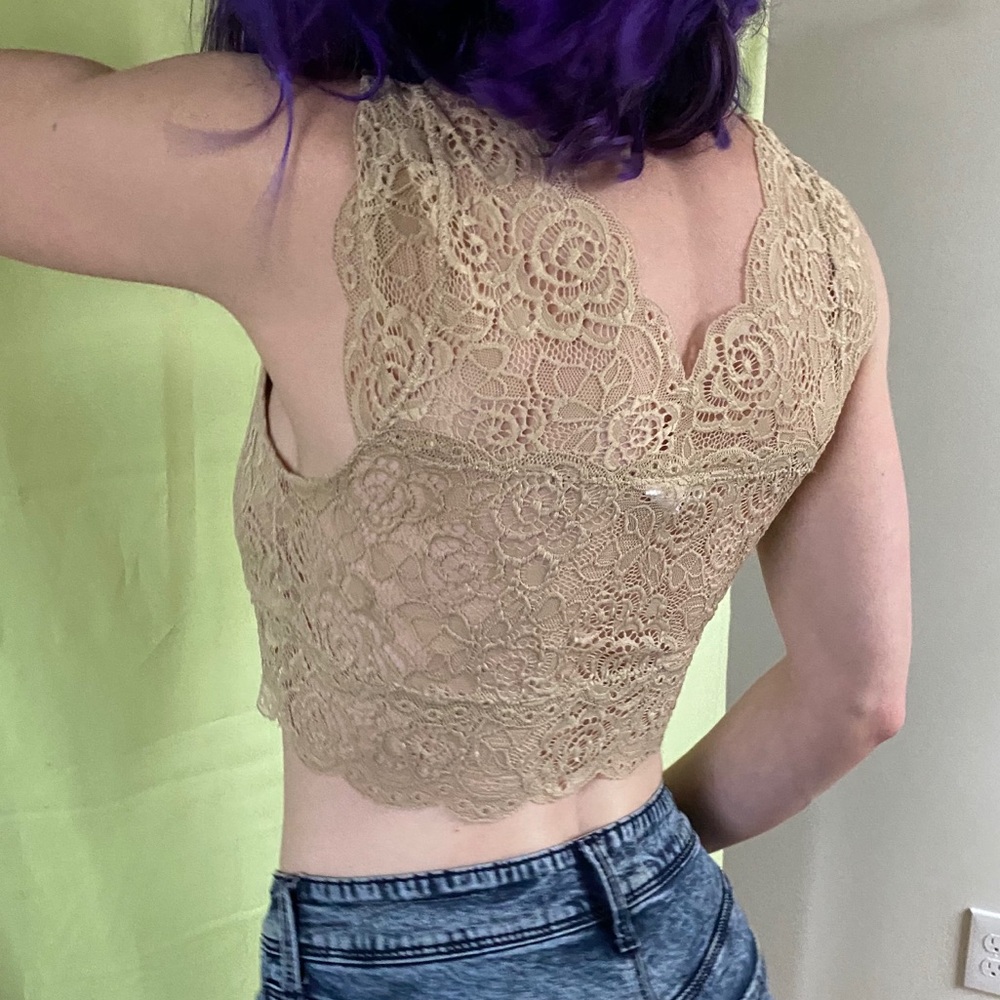 💋lacy crop top💋 - Picture 3 of 3